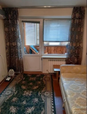 2 rooms for sale, Sheptytskoho St. 24-g, Livoberezhna