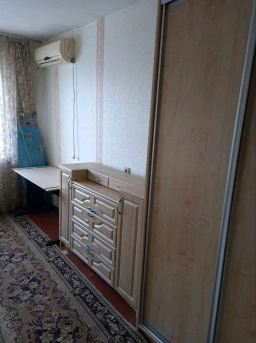 2 rooms for sale, Sheptytskoho St. 24-g, Livoberezhna