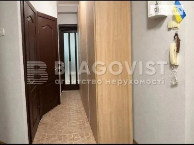 Sale of 2-room apartment 46.3 sq. m. on Chornobylska Street 11 • ID