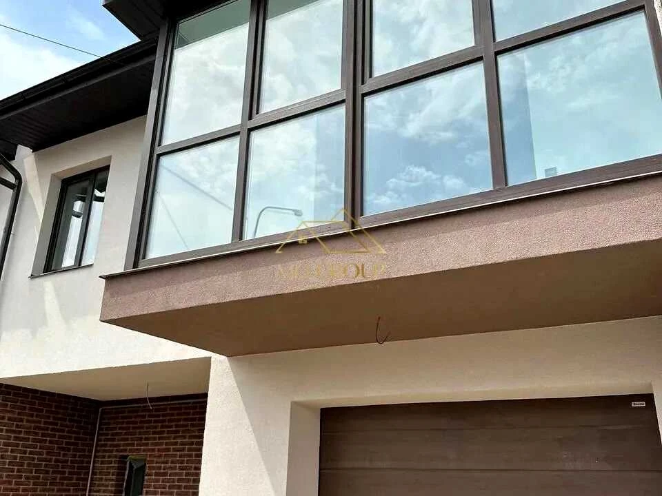 Будинок. Івано-Франківськ, Коновальця