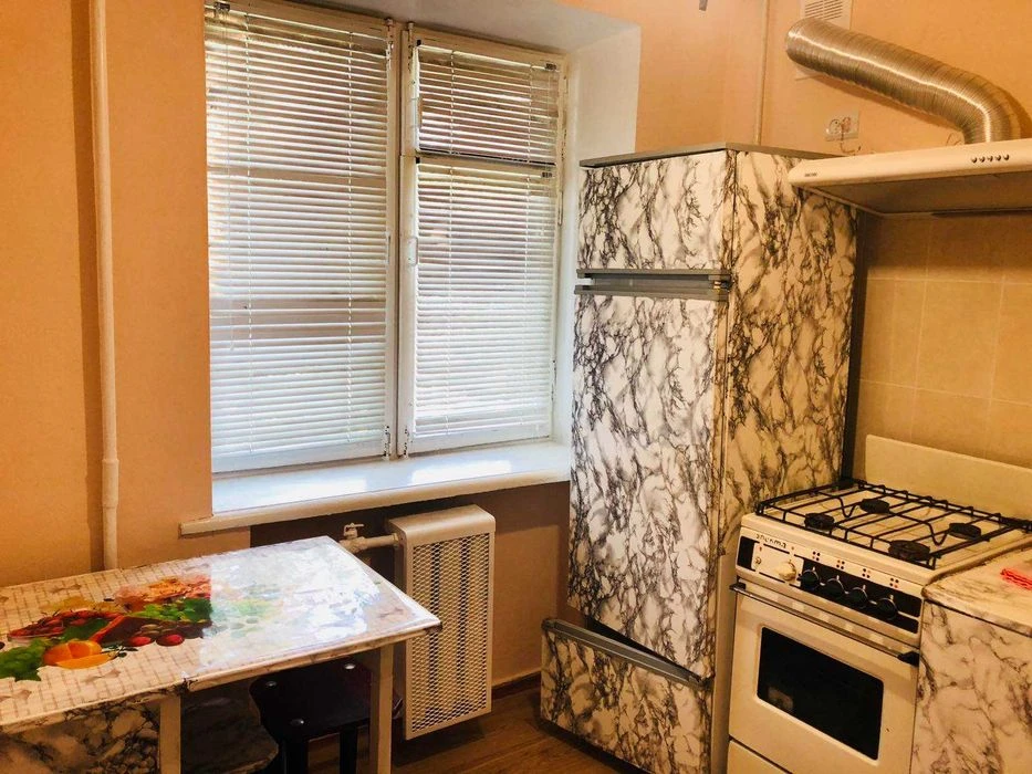 2-room apartment for sale. an apartment in a brick house on ul. Heroes