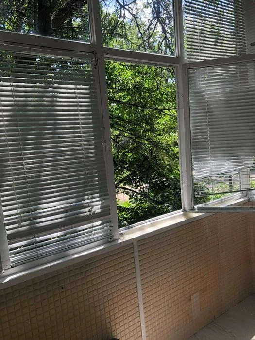 2-room apartment for sale. an apartment in a brick house on ul. Heroes