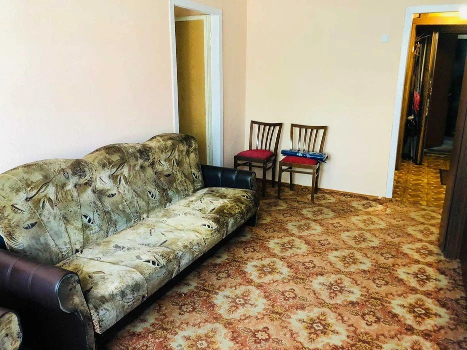 2-room apartment for sale. an apartment in a brick house on ul. Heroes