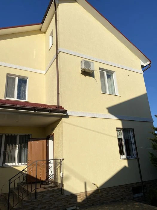 House Chervony khutor/Chernomorka-2, 170 m2, with a basement