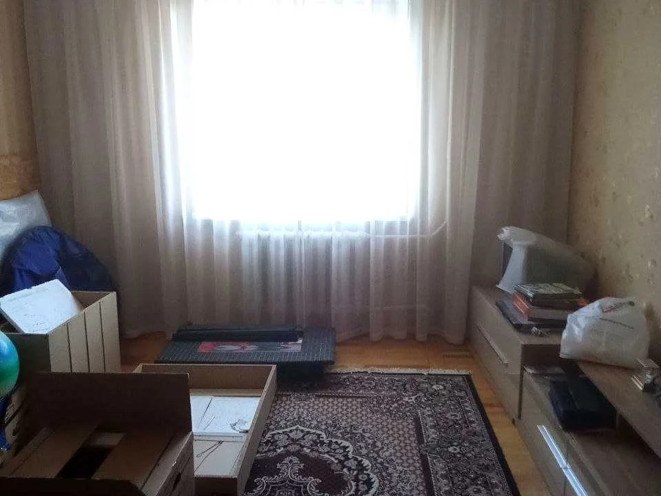 Квартира. Запорожье, Звенигородская ул.
