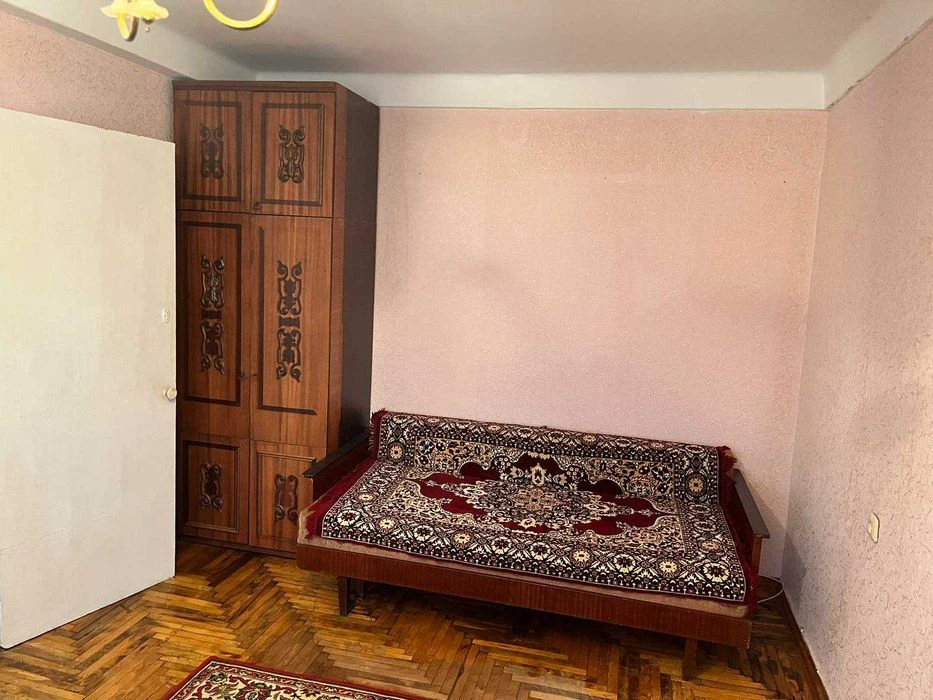 I will sell 1 pc. sq. along the street Chumachenko (district of Zheleznodorozhnoy bol