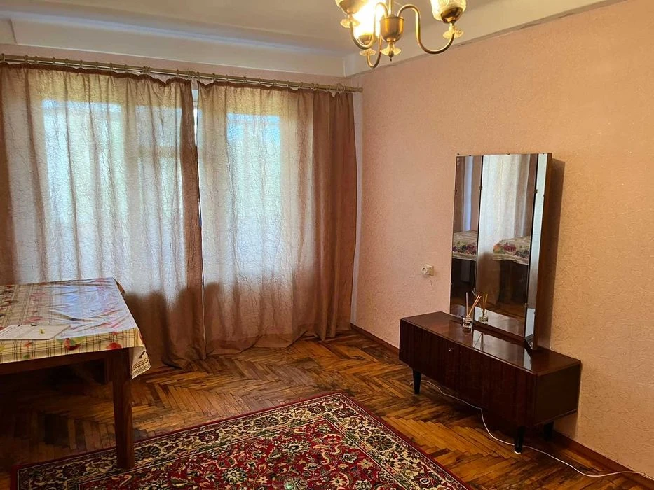 I will sell 1 pc. sq. along the street Chumachenko (district of Zheleznodorozhnoy bol
