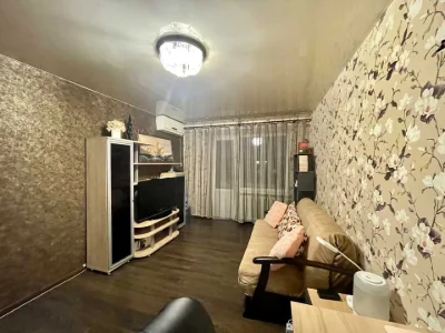 Apartment. Dnipro, Batumska Street.