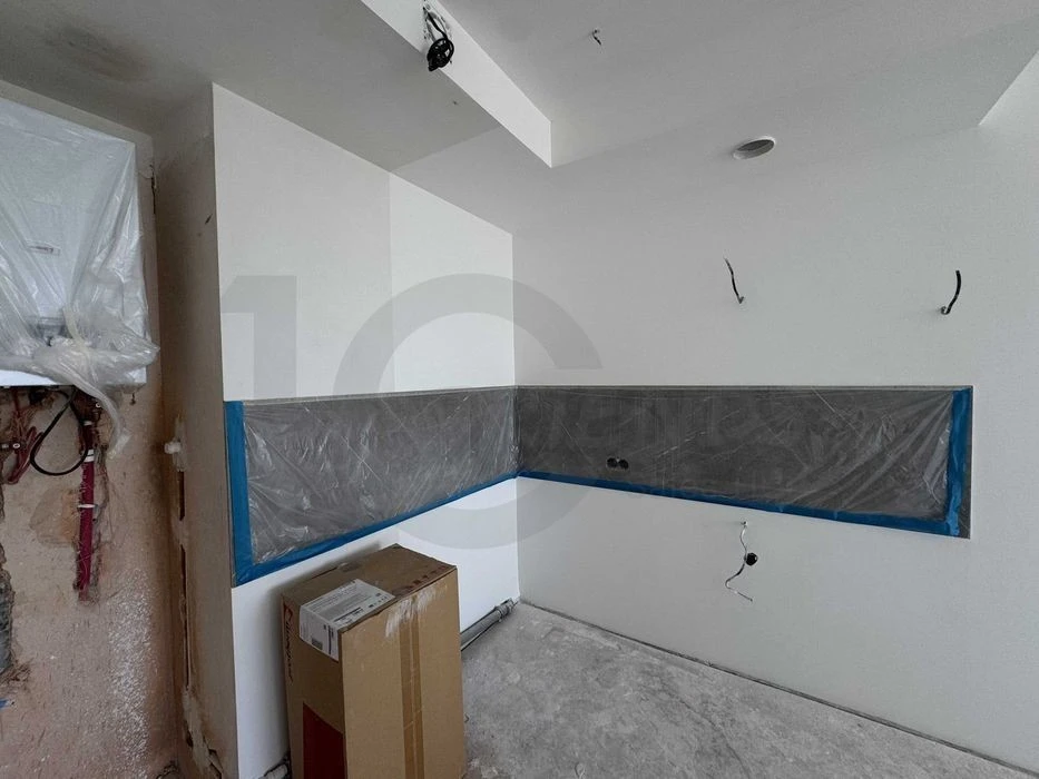 One-room apartment in the Metropolis residential complex for final finishing