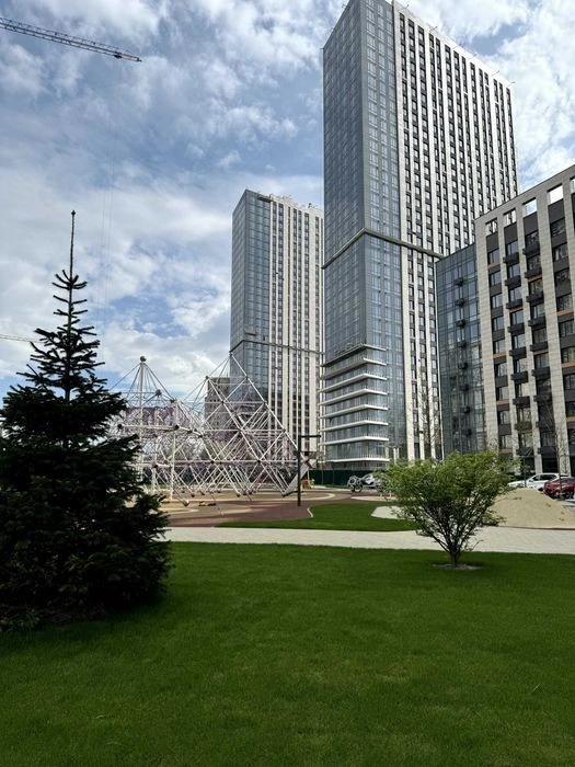 One-room apartment in the Metropolis residential complex for final finishing