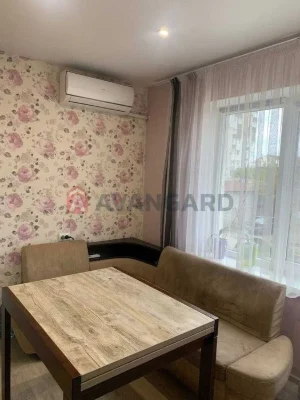 Продажа 3-х комнатной квартиры 1-й Южный.