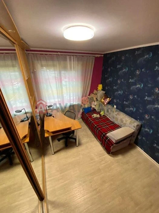 Продажа 3-х комнатной квартиры 1-й Южный.