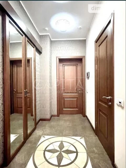 Sale of 3-room apartment 118 sq. m. on Andriy Verkhoglyada St. 20A •
