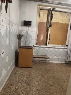 Продам 1 комн кв вна Салтовке рядом с метро !