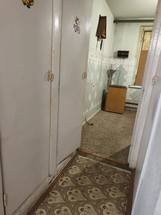Продам 1 комн кв вна Салтовке рядом с метро !