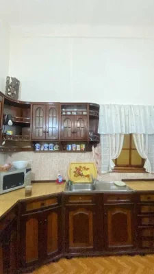 6-комнатная квартира в центре.