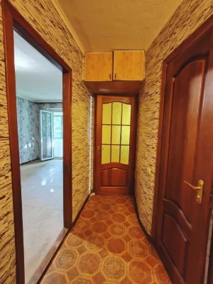 Продам 1к. квартиру на 12-м квартале ул. Гладкова.