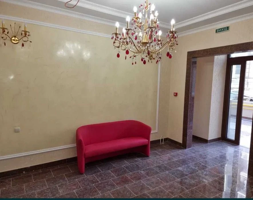 Продам 3х к квартиру в ЖК "Виндзор" на Б.Литвака