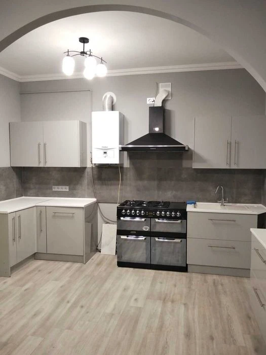 Продажа квартиры-3 комнаты, Героев Майдана, Львов.