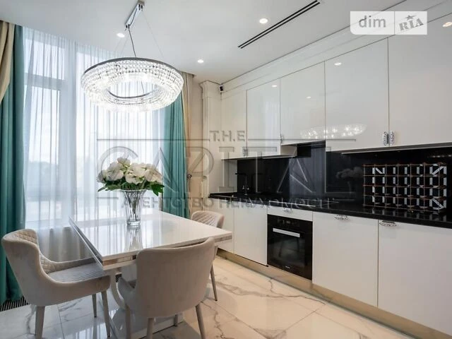 Sale of 3-room apartment 71 sq. m. on Bulvarno-Kudryavskaya 7 •