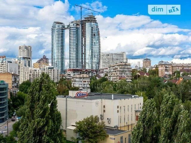 Sale of 3-room apartment 71 sq. m. on Bulvarno-Kudryavskaya 7 •