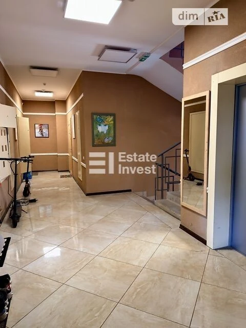 Продаж 3к квартири 143.9 кв. м на вул. Щекавицька 53 • ID 34