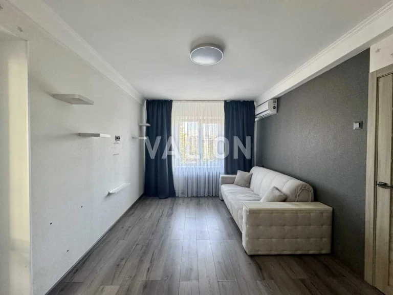 Sale of 1-room apartment 40 m², Svetlytskyi street, 30/20