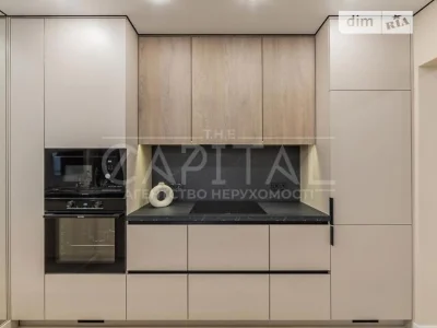 Sale of 2-room apartment 60 sq. m. on Mykhaylo Maksimovicha st. 28 •