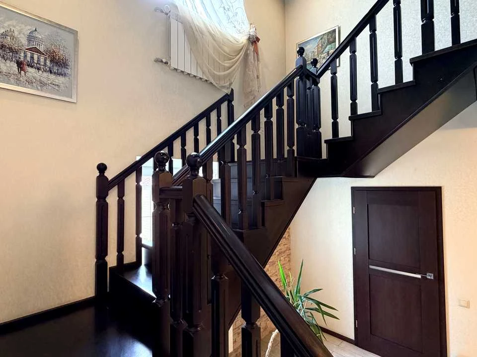 House. Zaporizhzhia, Builders