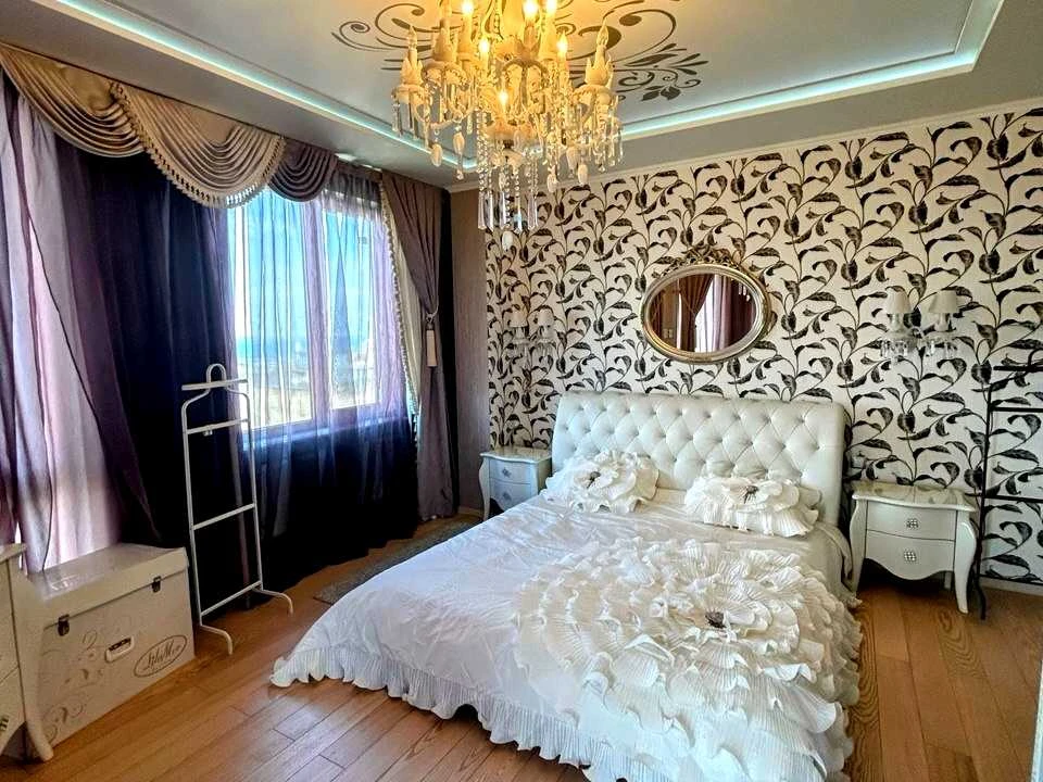 Квартира. Одесса, Маразлиевская ул.