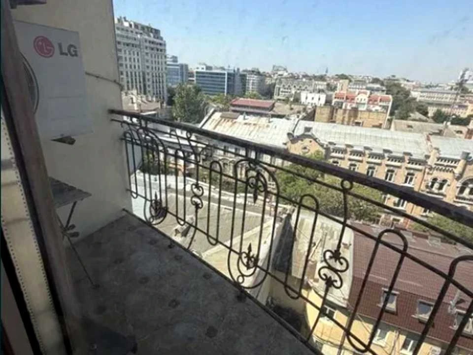 Квартира. Одесса, Маразлиевская ул.