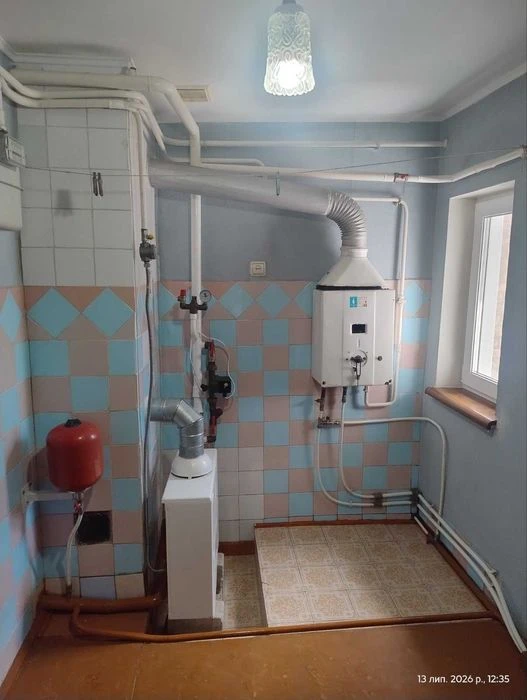 Продаж частини будинку вул.Добровольчих батальонів