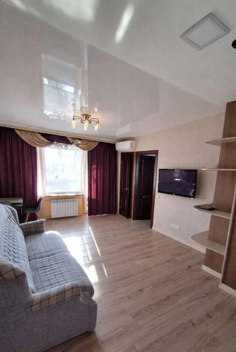 Two-room apartment for sale (certificate) at 44 Pavlova Street