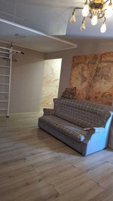 Two-room apartment for sale (certificate) at 44 Pavlova Street