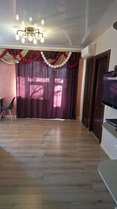 Two-room apartment for sale (certificate) at 44 Pavlova Street