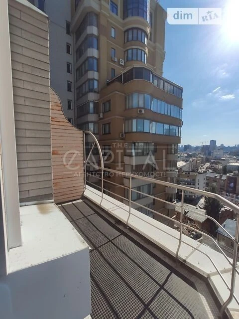 Sale of 2-room apartment 145 sq. m on Kropyvnytskyi St. 8 • ID 3