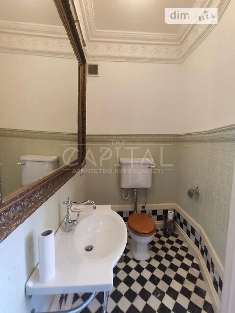 Sale of 2-room apartment 145 sq. m on Kropyvnytskyi St. 8 • ID 3