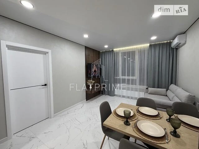 Продажа 1к квартиры 44 кв. м по ул. Всеволода Змиенко 13 • I