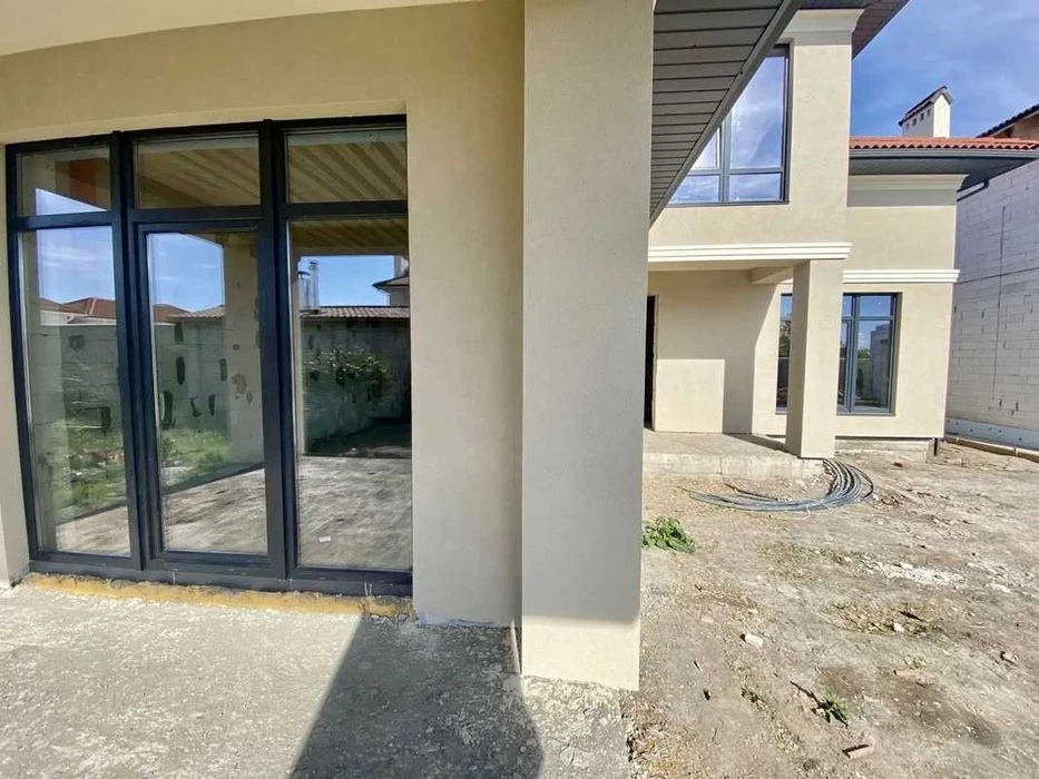 Продажа дома Совиньон — современный проект, участок 5,9 сото.