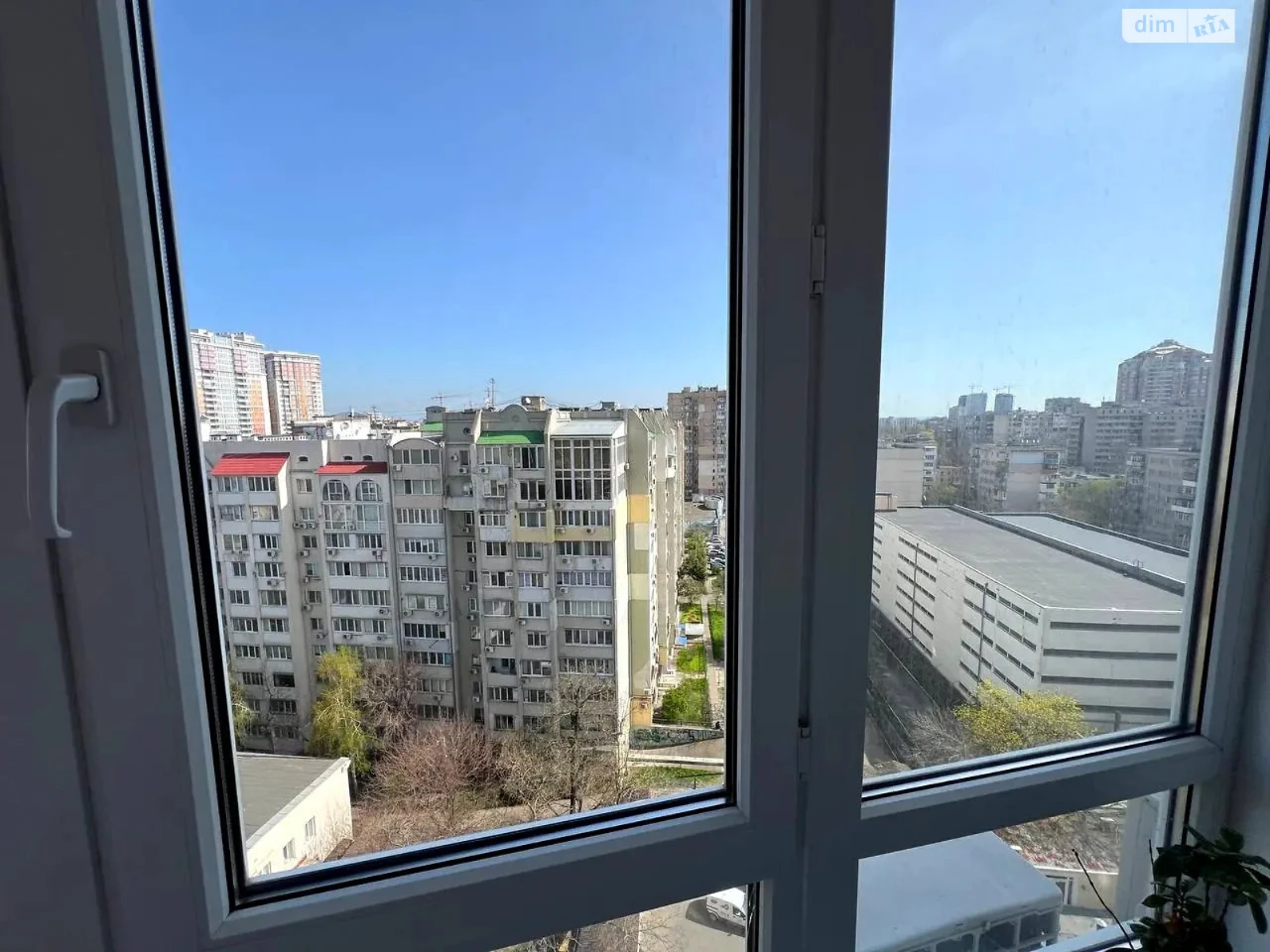 Продажа квартир Приморский.