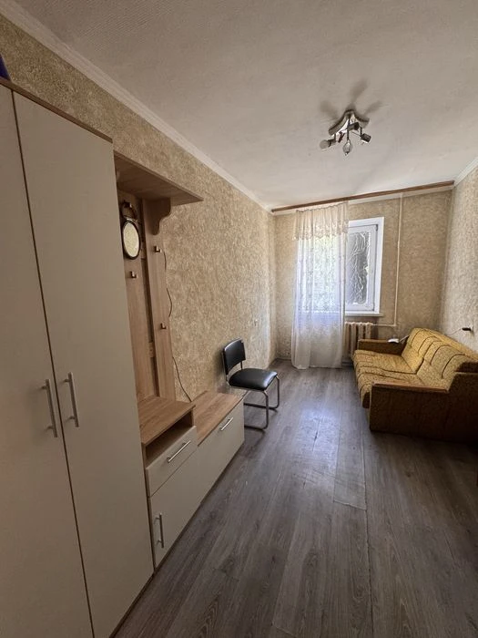 Продам комнату 11 м². Инглезы/Космонавтов. Черемушки