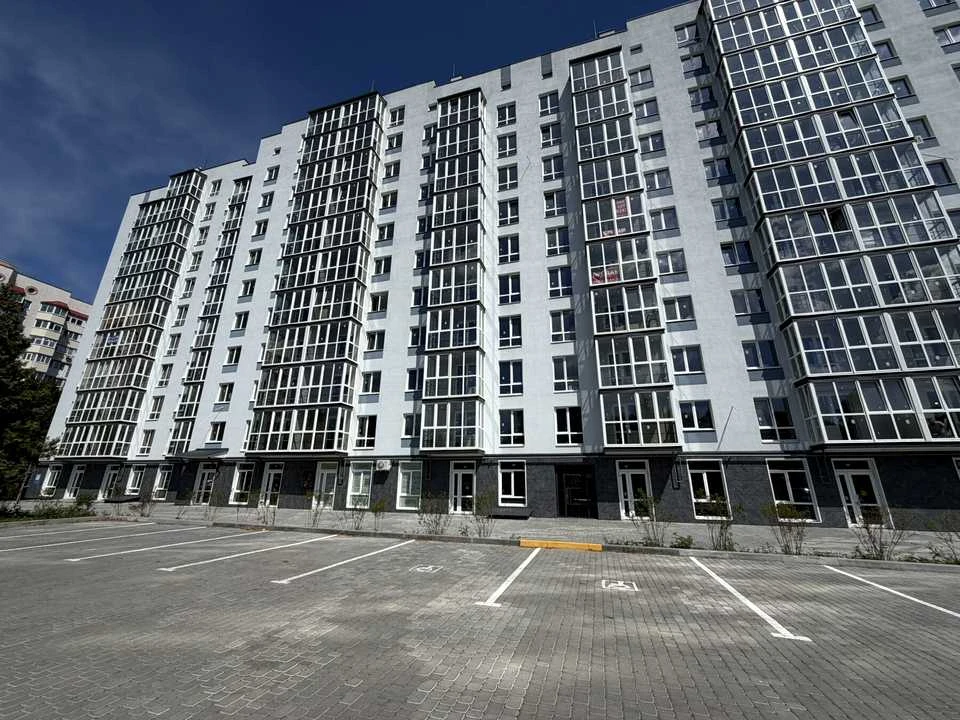 Квартира. Полтава, Героїв України вул. (Героїв Сталінграду),