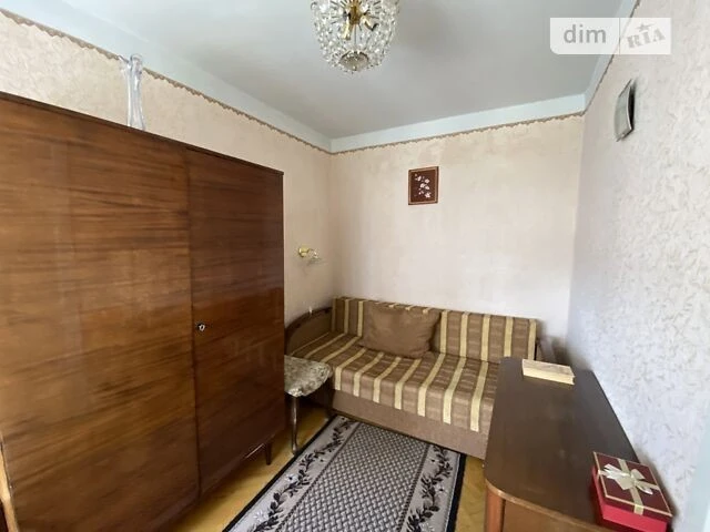 For sale 4-room apartment 62.3 sq. m. on Vaclav Havel Blvd. 75 • ID