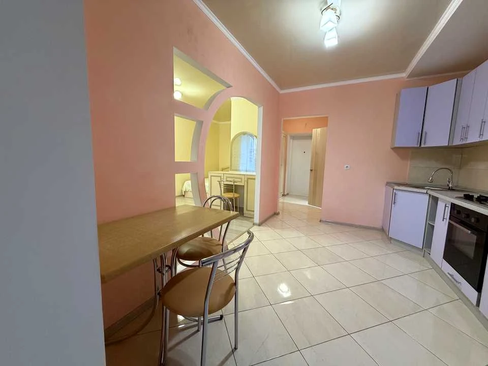 Apartment. Vinnytsia, Chornovola St.