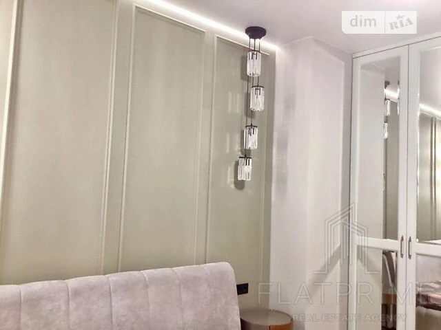 Sale of 2-room apartment 70 sq. m on Valeriy Lobanovskyi Ave.