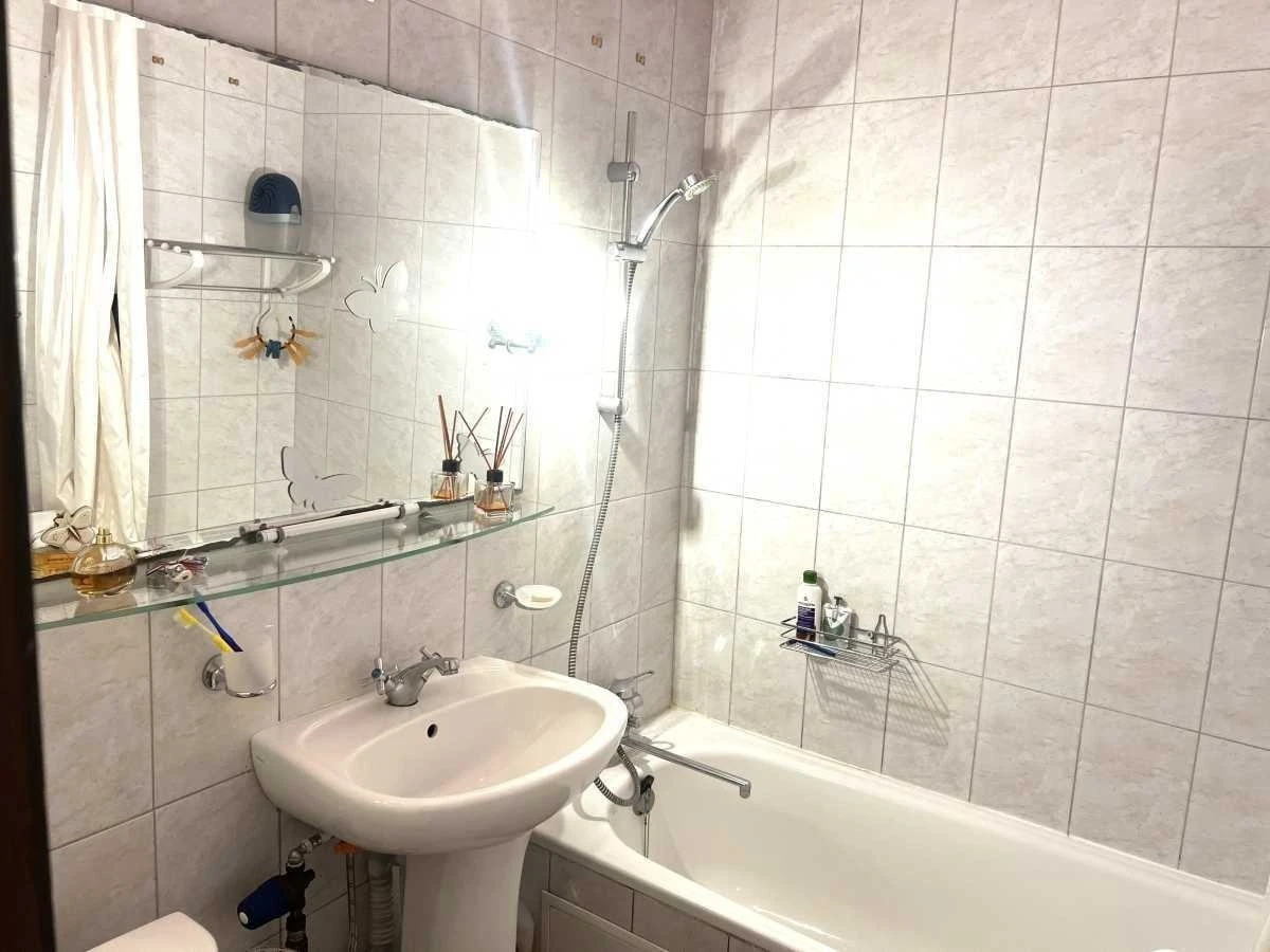 Продажа 2-комнатной квартиры 44 м², Большая Китаевская ул., 5