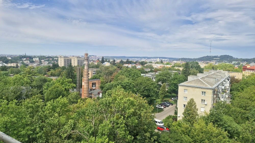 Трехкомнатная квартира, ул. Тернавского 118А