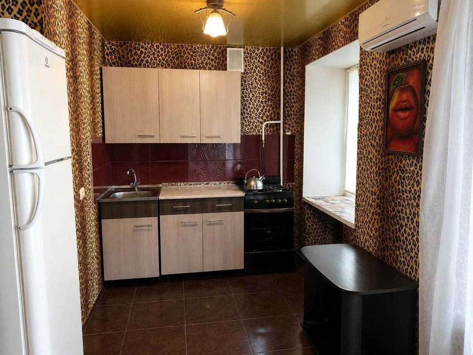 Selling a 2-room apartment near Levada metro station, Sportivnaya street, and Gaga Avenue.