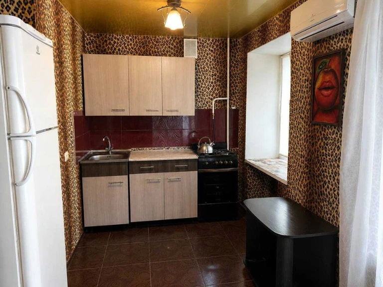 Selling a 2-room apartment near Levada metro station, Sportivnaya street, and Gaga Avenue.
