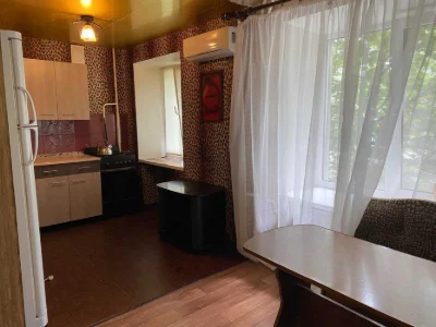 Selling a 2-room apartment near Levada metro station, Sportivnaya street, and Gaga Avenue.